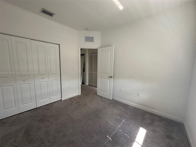 Building Photo - 1684 SE 26th Ter