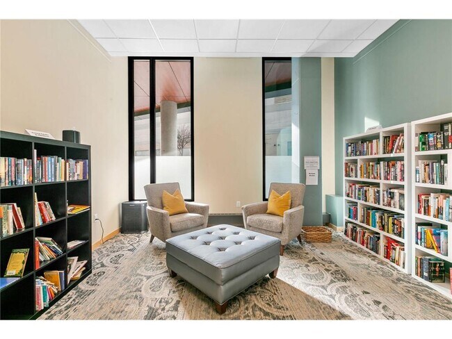 Building Photo - 1240 S 2nd St