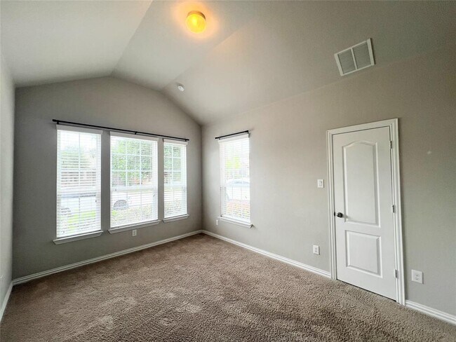 Building Photo - 613 Palmilla St