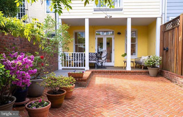 Building Photo - 3021 Dumbarton St NW