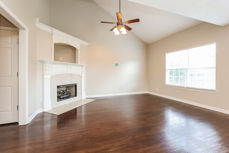 Building Photo - 1443 Antebellum Dr