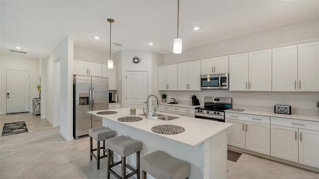 Building Photo - 10896 Pinot Dr
