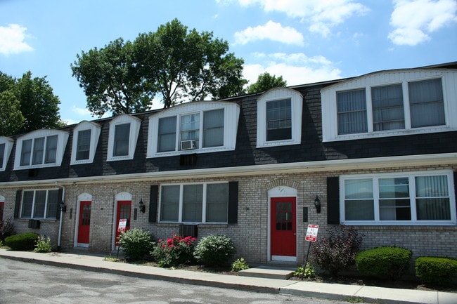 Building Photo - Parkview Manor Apartments