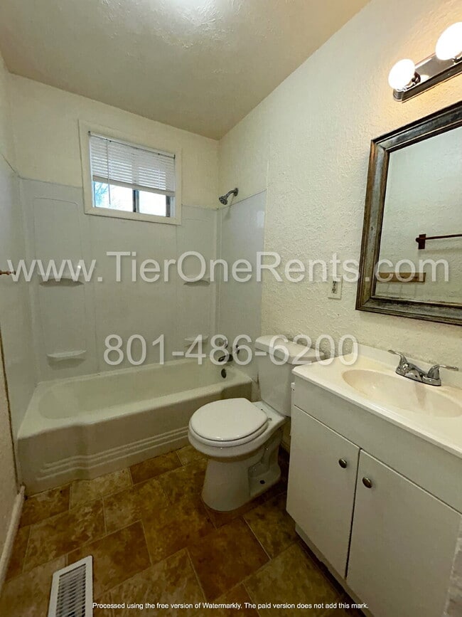 Building Photo - NO DEPOSIT option available for qualified ...