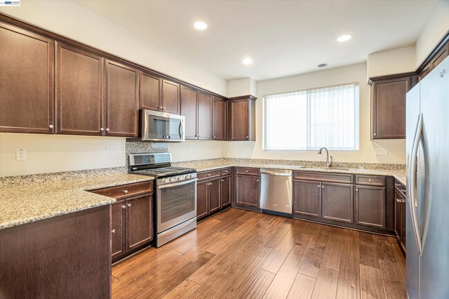 Building Photo - 1139 Genco Terrace