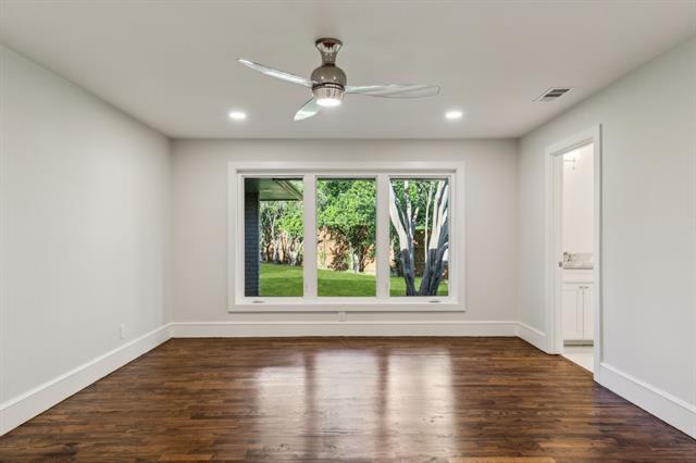 Building Photo - 6721 Meadowcreek Dr