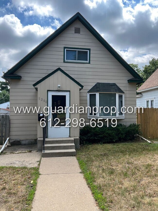Primary Photo - House Available October 1, Updated Kitchen...