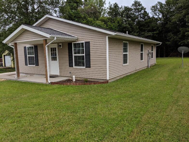 Primary Photo - 504 Crestwood Dr