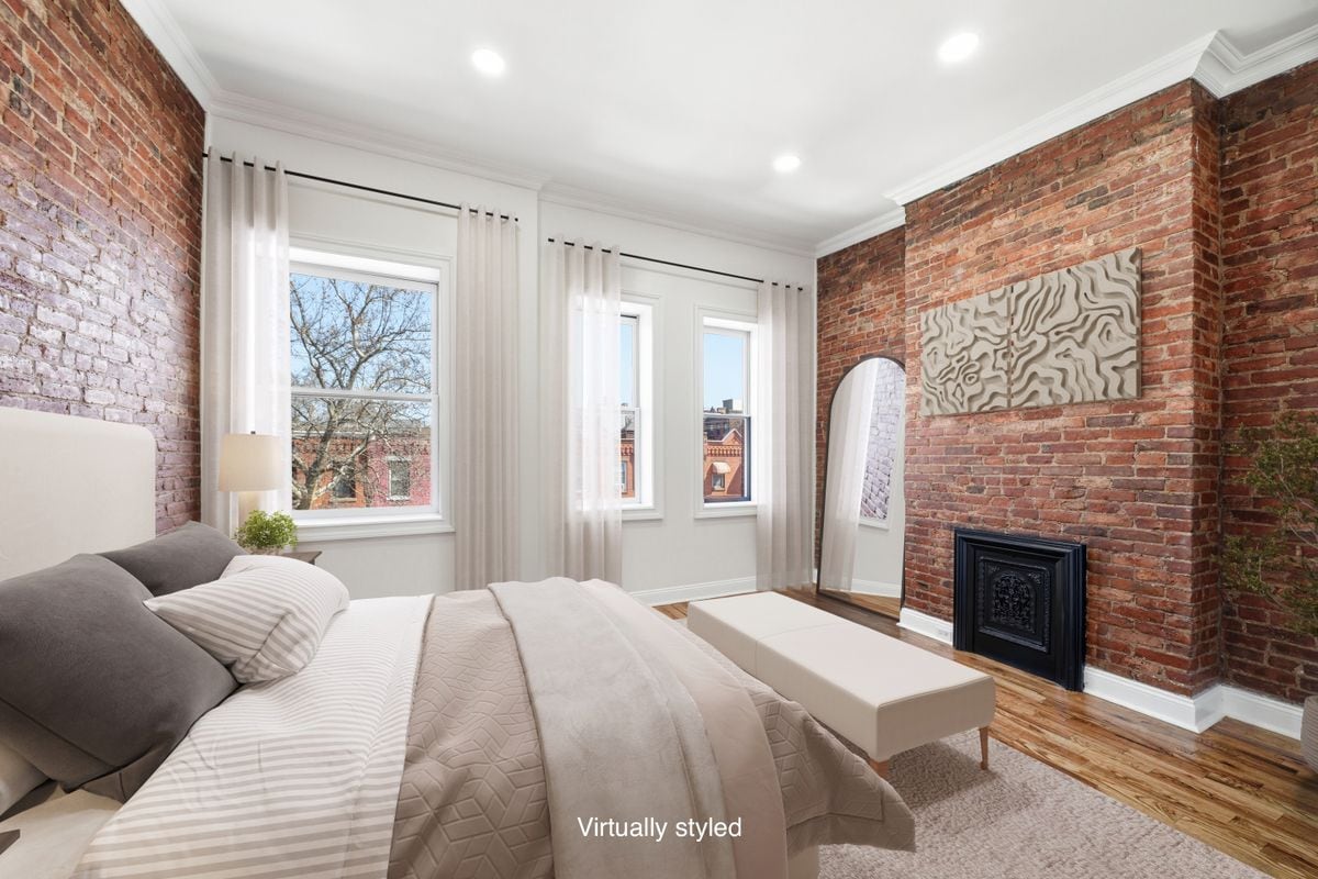 Building Photo - 37 Astor Pl