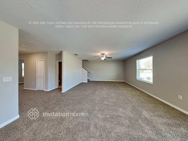 Building Photo - 8605 37th Ter E