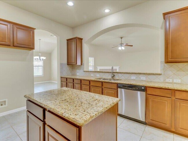 Building Photo - 3513 Dry Brook Crossing