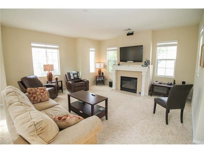 Building Photo - 45855 Daviana Way
