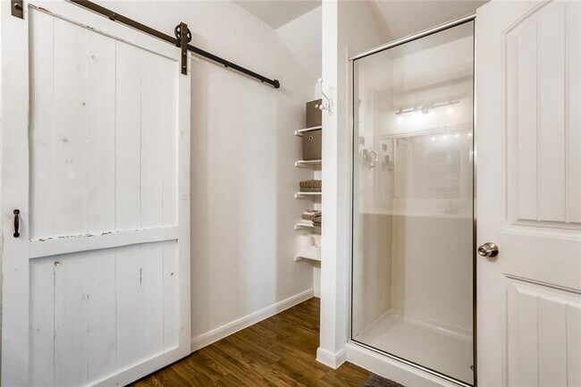 Building Photo - 185 Rafe Ct