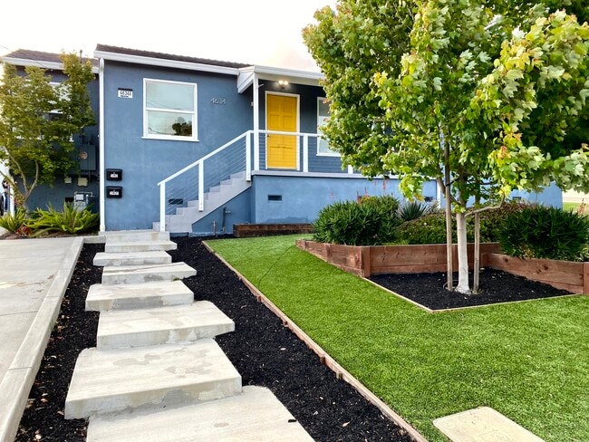 Building Photo - 4634 Alma Ave