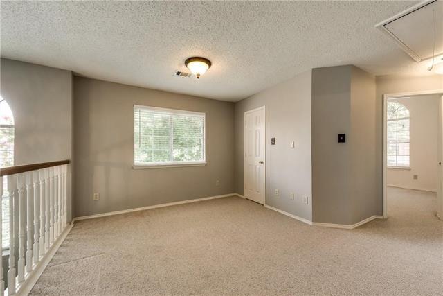 Building Photo - 6805 Hickory Creek