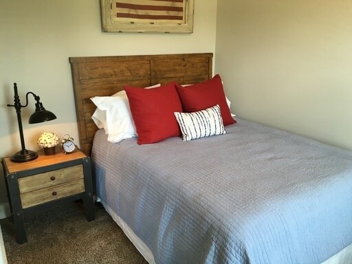 Building Photo - West End