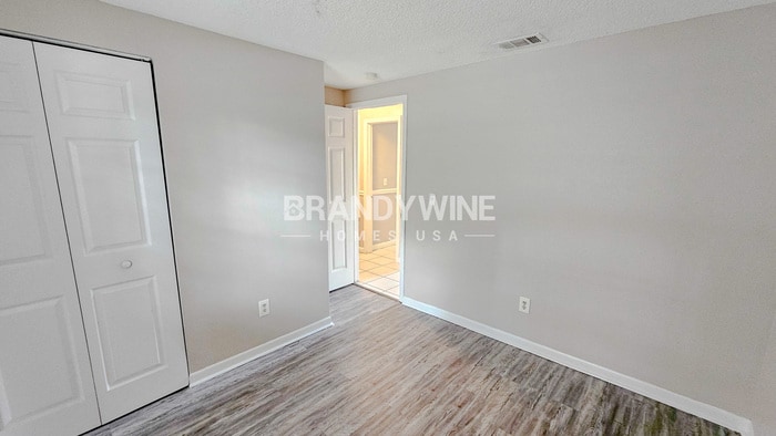 Building Photo - 3716 Ambermist Dr