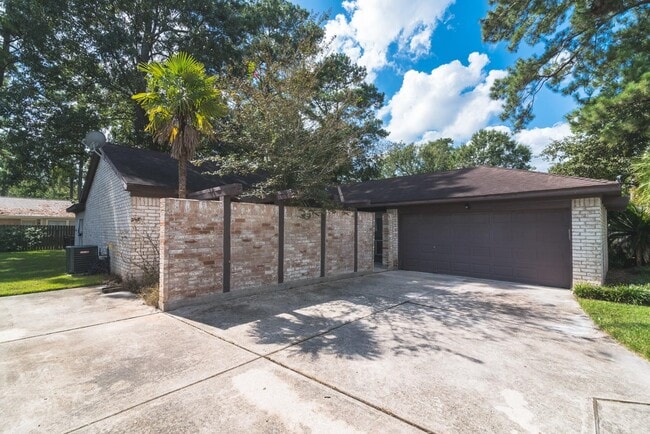 Primary Photo - 25535 Wingfield Ln