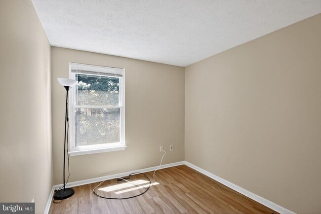 Building Photo - 7506 Summer Blossom Ln