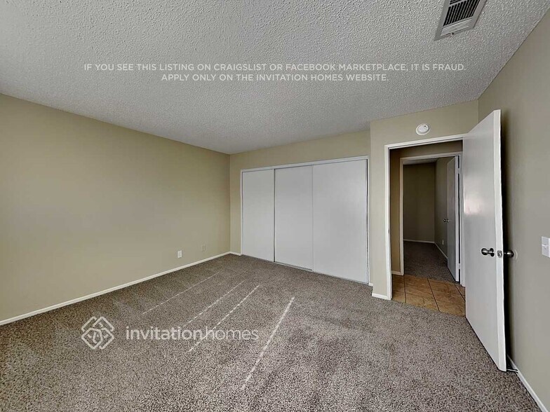 Building Photo - 9702 Forest Ave