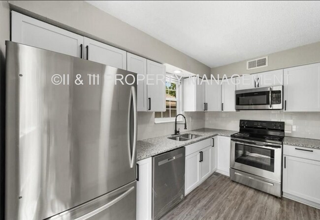 Building Photo - 9406 W 83rd St