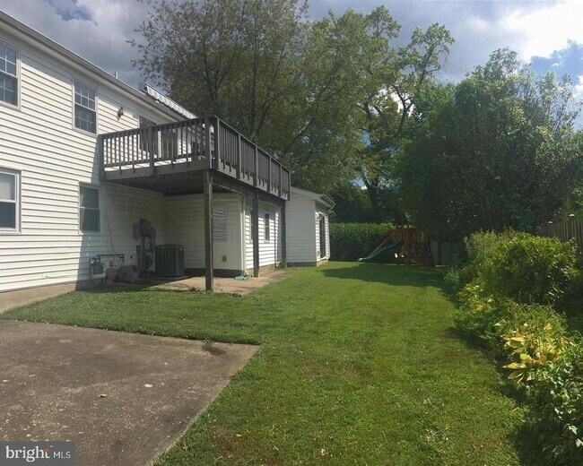 Building Photo - 6516 Cape Ct