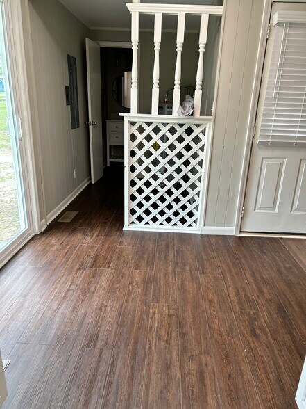 Dining Room - 364 Elizabeth Cir
