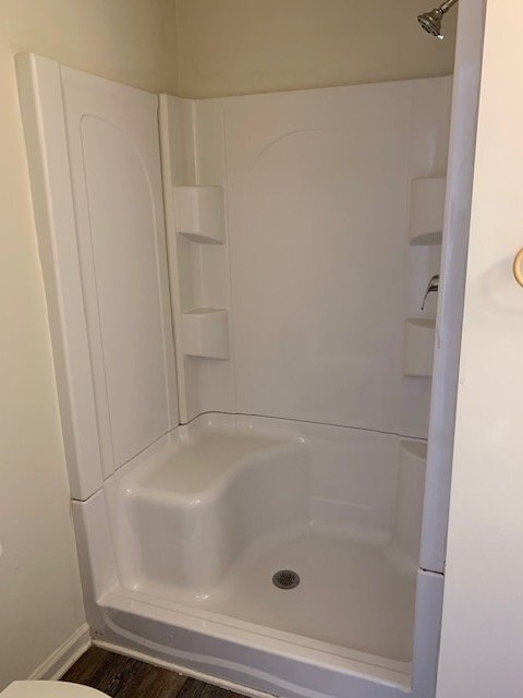 Building Photo - "Charming 2-Bedroom Retreat with 2.5 Baths...