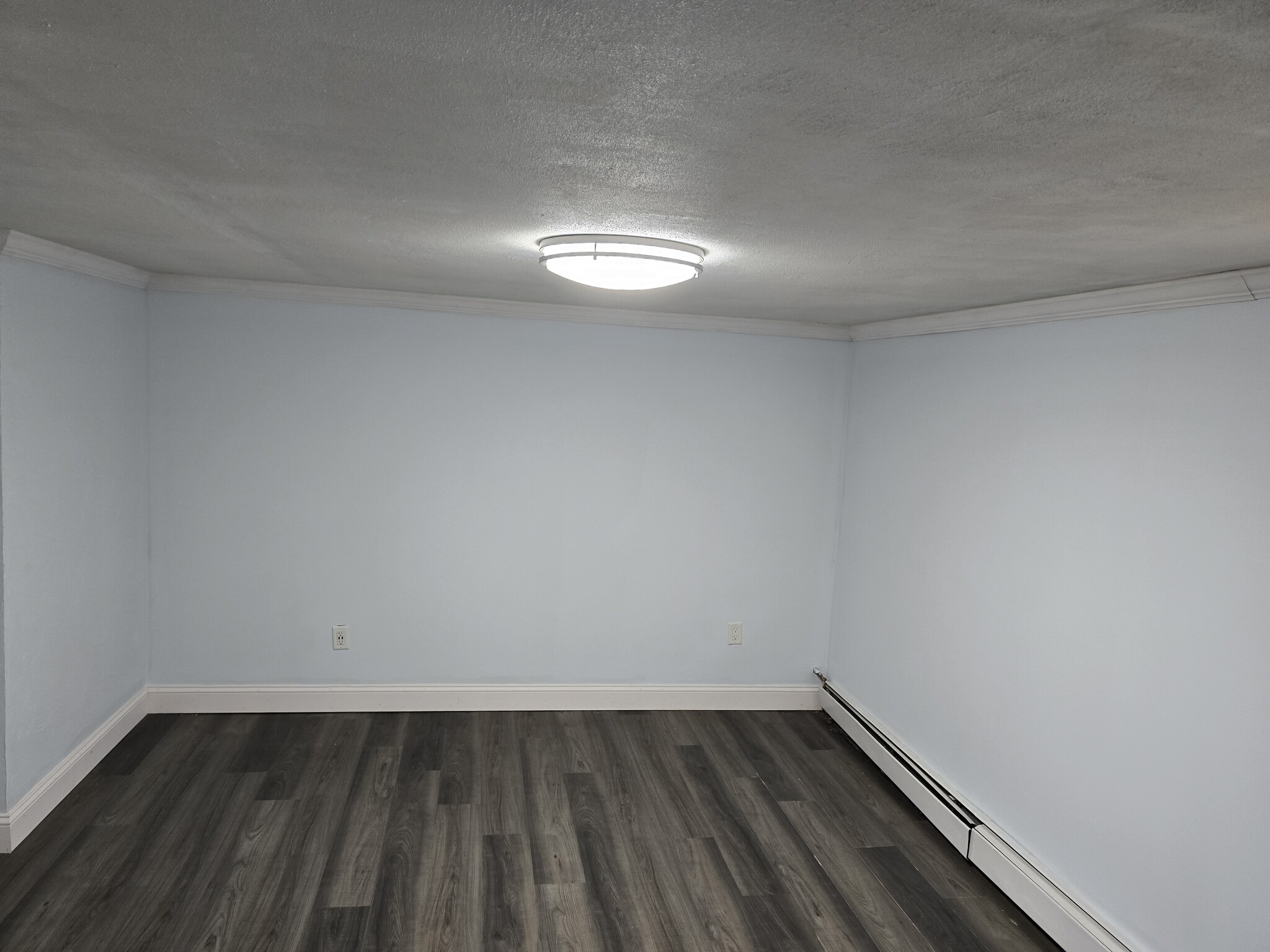 master bed - 43 Milton Tpke