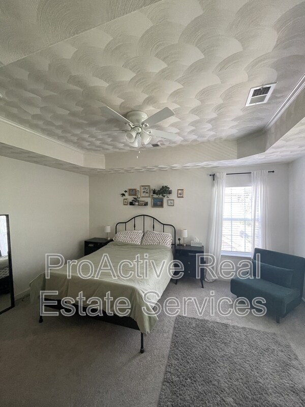 Building Photo - 5268 Pirata Pl