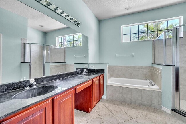 Building Photo - 10027 Hart Branch Cir