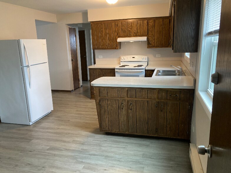 Building Photo - 6216 W 65th St
