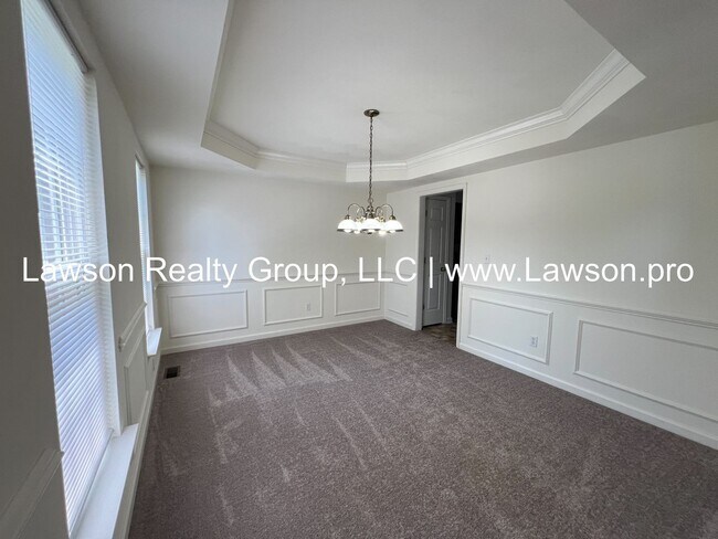 Building Photo - Beautiful Four Bedroom Home in "The Groves...