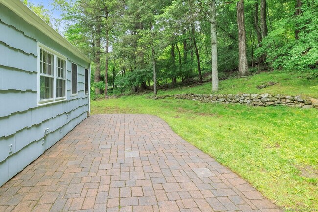 Building Photo - 6 Rivergate Woods