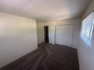 Building Photo - For Rent