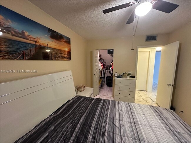 Building Photo - 13255 SW 9th Ct