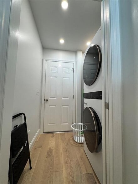 Building Photo - 62 Memorial Blvd