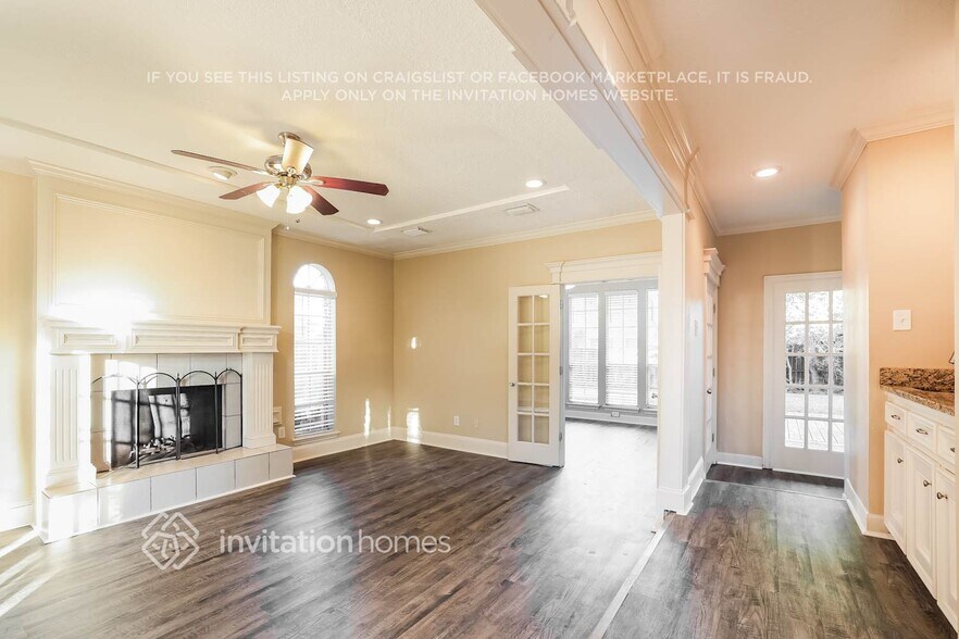 Building Photo - 18406 Spinner Ct Dr