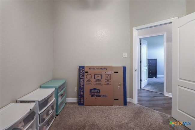 Building Photo - 8107 Preston Hollow Dr