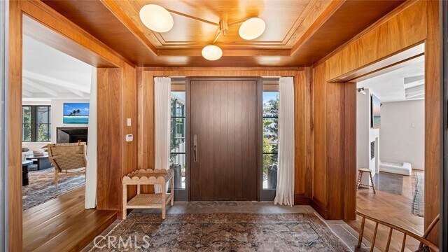 Building Photo - 27 Emerald Bay