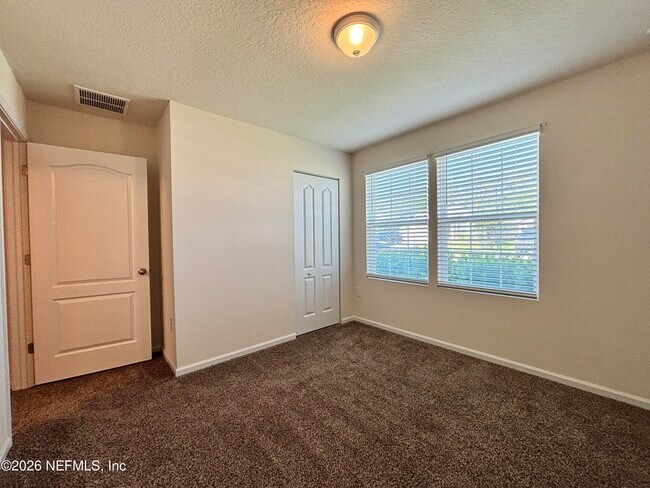 Building Photo - 1763 Eagle View Way