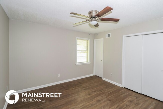 Building Photo - 4052 Socorro Dr