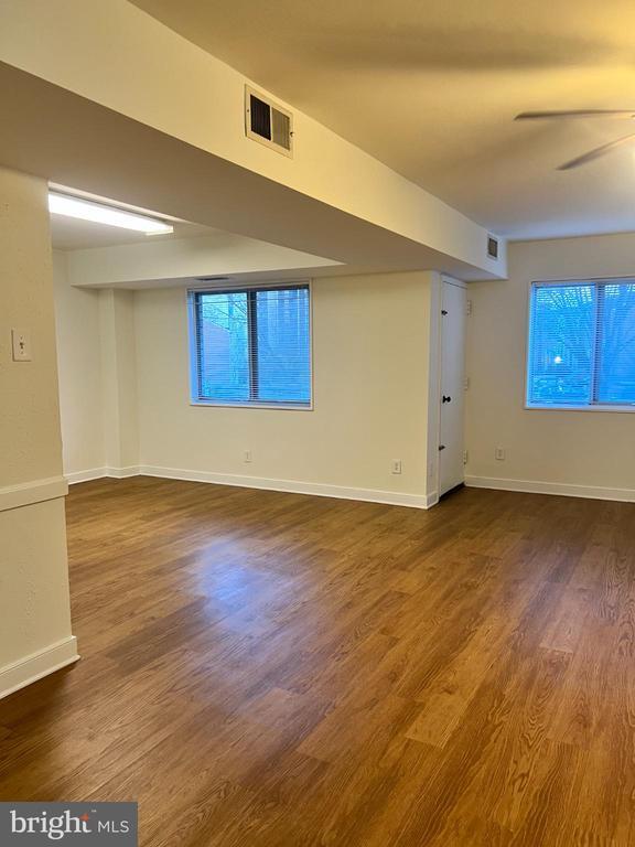 Building Photo - 5340 Holmes Run Pkwy