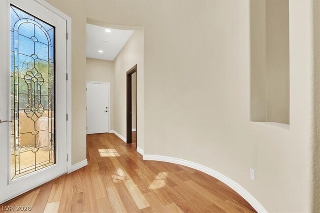 Building Photo - 1330 Coulisse St