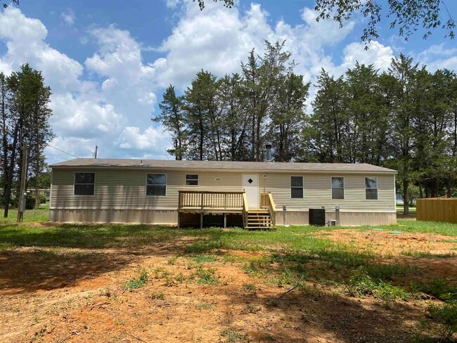 Building Photo - 22944 Shell Shore Dr