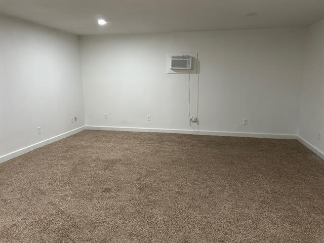 Building Photo - 1709 Vicksburg Dr