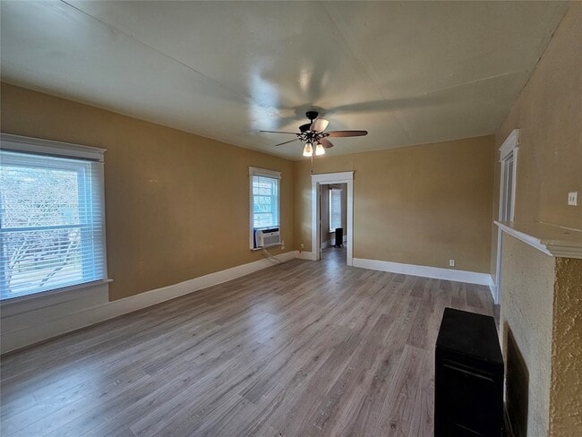 Building Photo - 1006 Grandview Ave