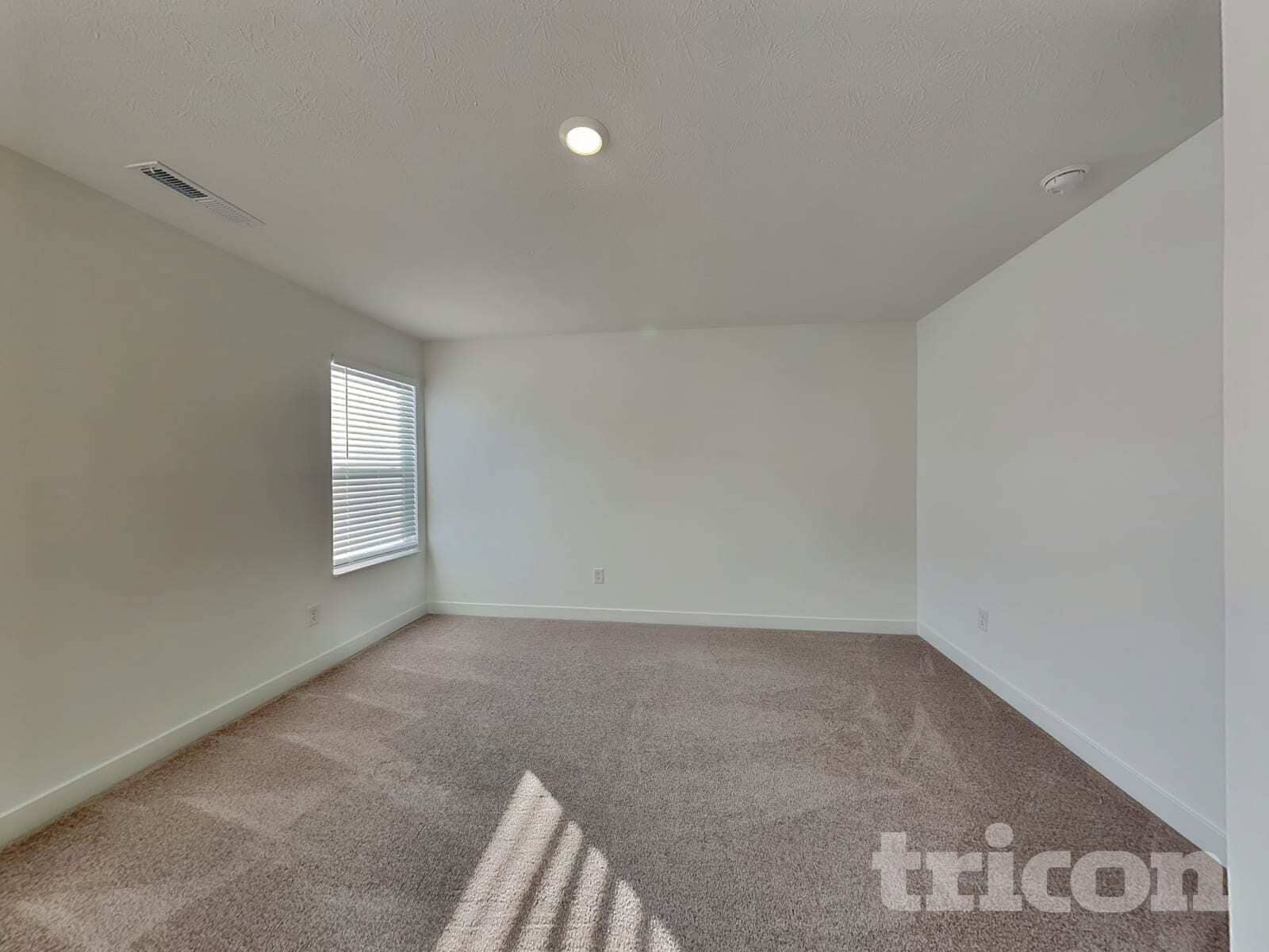 Building Photo - 11827 Moorfield Ln