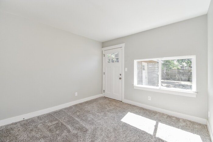 Building Photo - 151 Harvard St