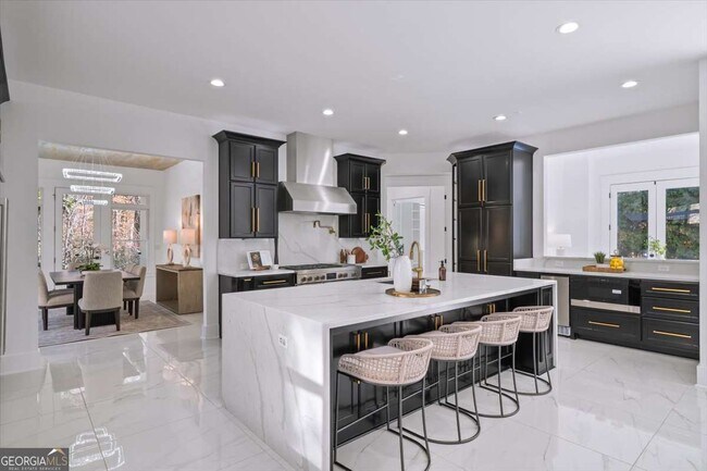 Building Photo - 3040 Wallace Cir SE